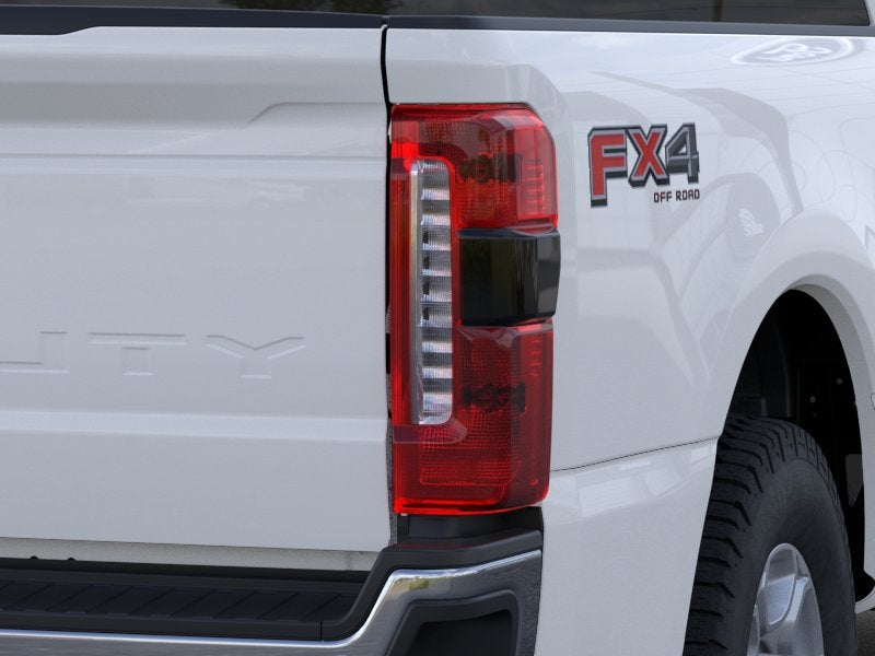2026 Ford Super Duty F-350® XLT