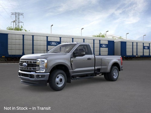 2026 Ford Super Duty F-350® XLT