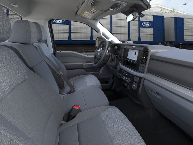 2026 Ford Super Duty F-350® XLT