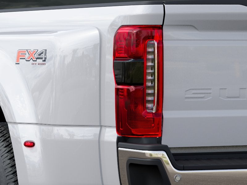 2027 Ford Super Duty F-350® XLT