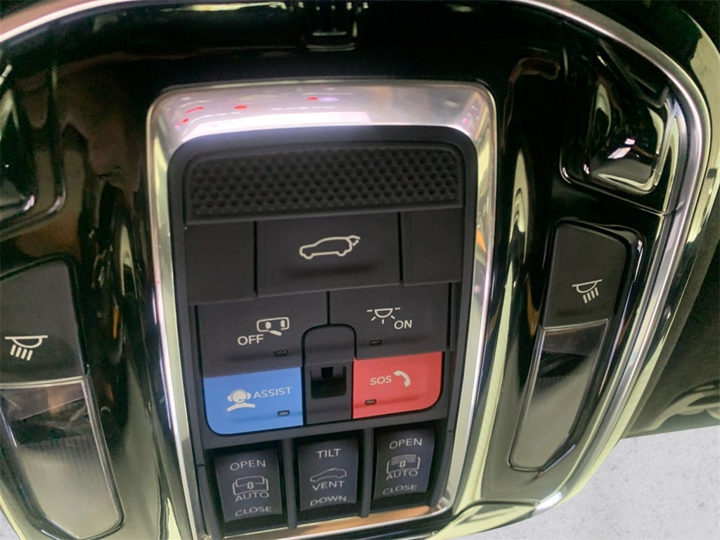 2024 Jeep Grand Wagoneer L Series III