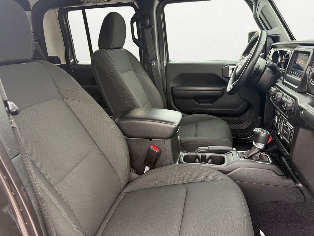 2021 Jeep Gladiator Sport