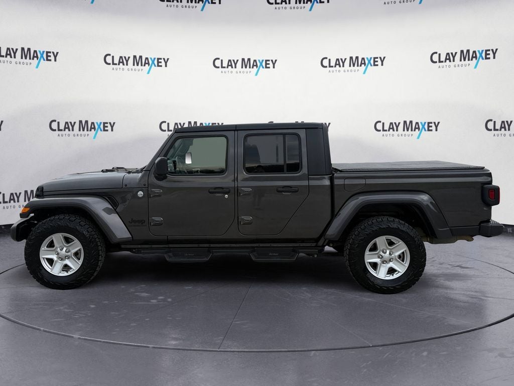 2021 Jeep Gladiator Sport