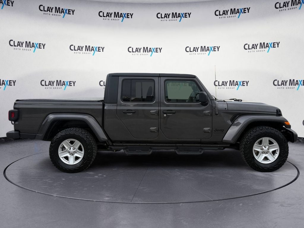 2021 Jeep Gladiator Sport