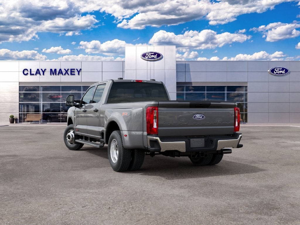 2027 Ford F-350SD XLT DRW
