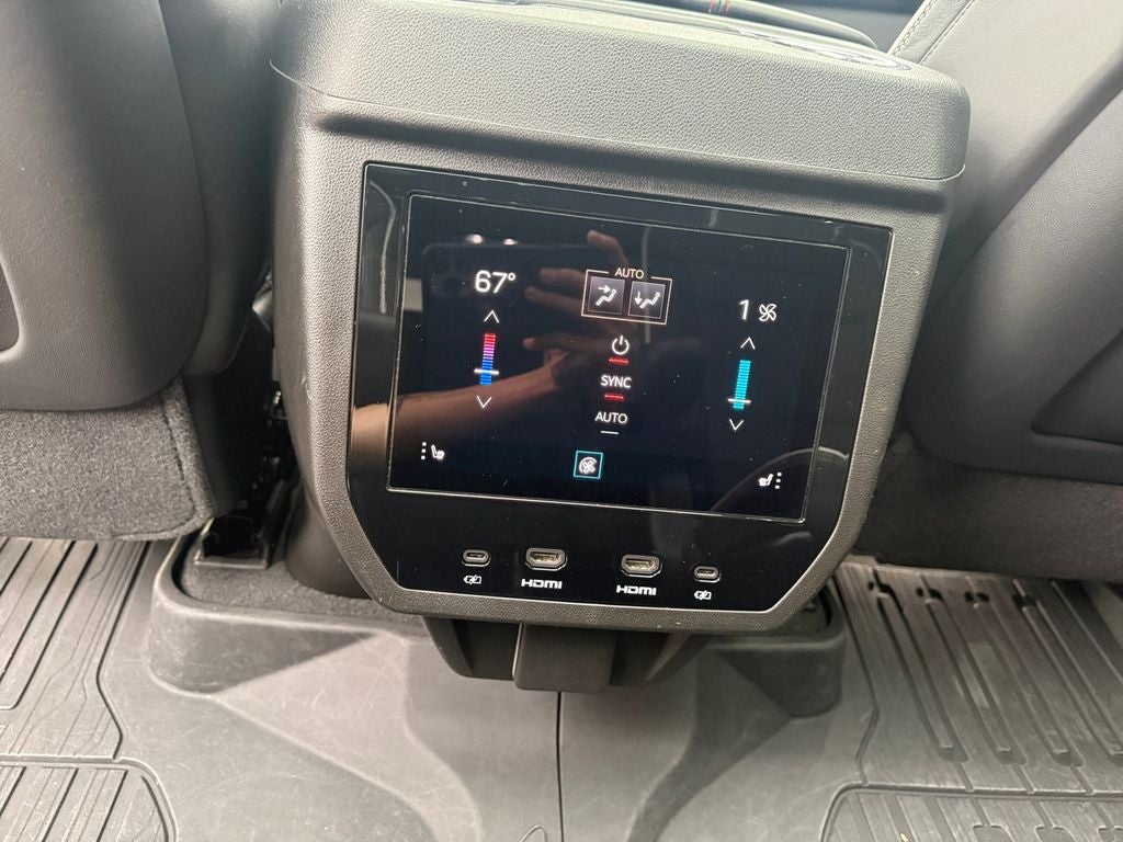 2025 GMC Yukon AT4 Ultimate