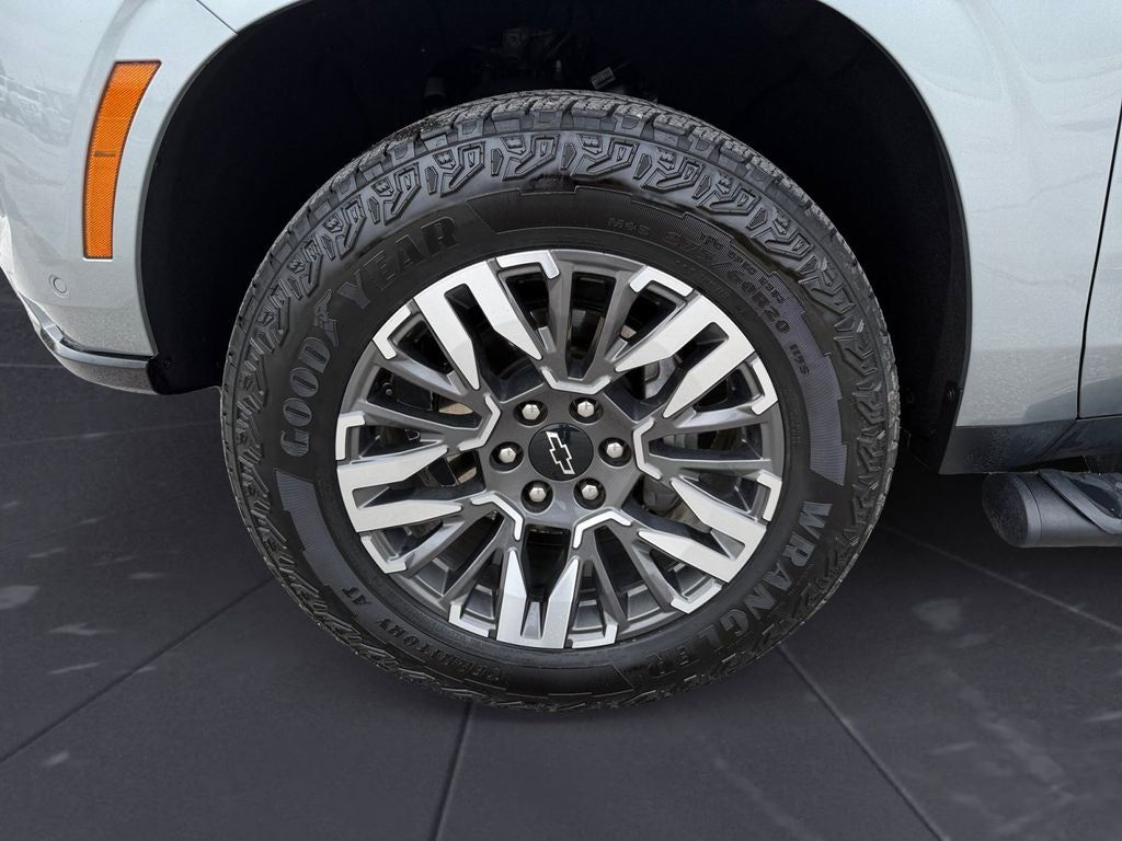 2025 Chevrolet Suburban Z71