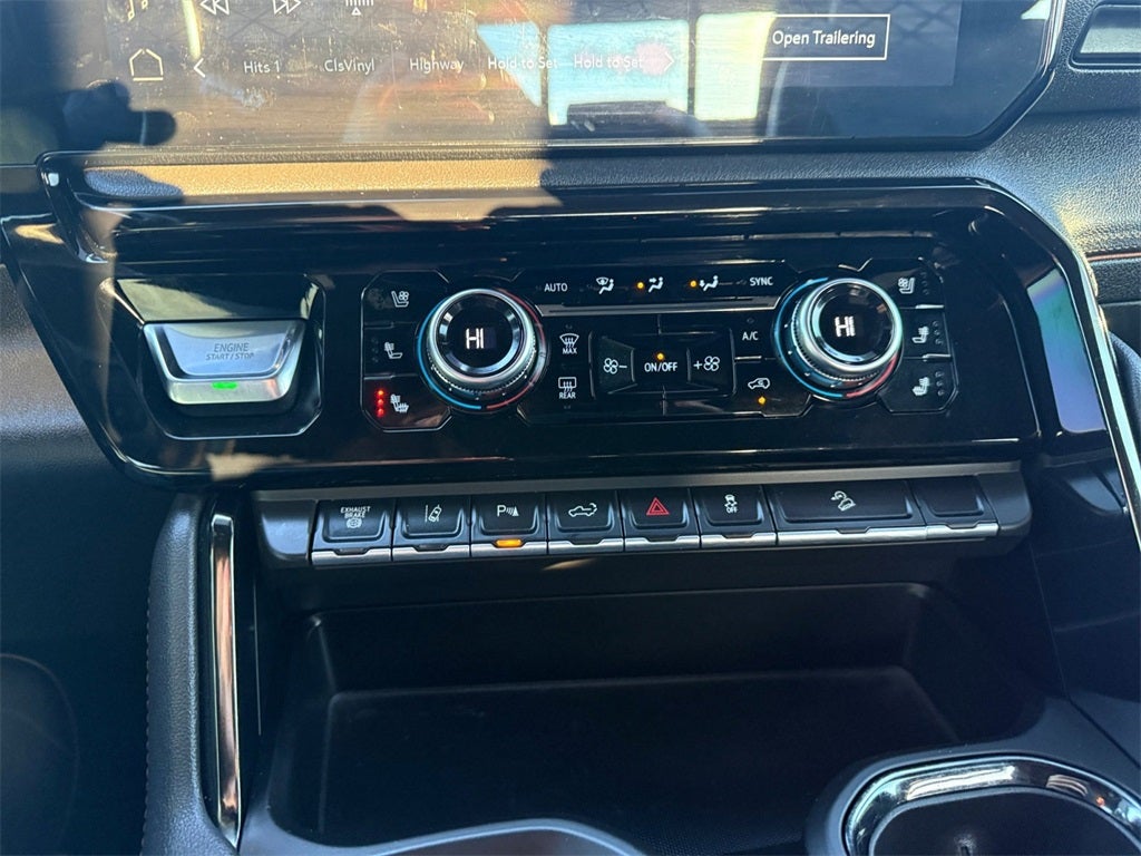 2025 GMC Sierra 2500HD AT4