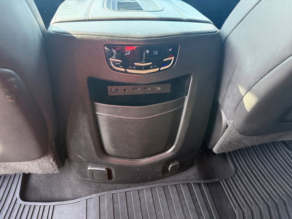 2018 Cadillac Escalade ESV Premium