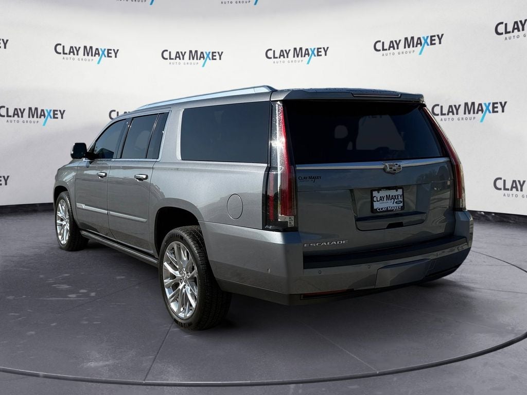 2018 Cadillac Escalade ESV Premium
