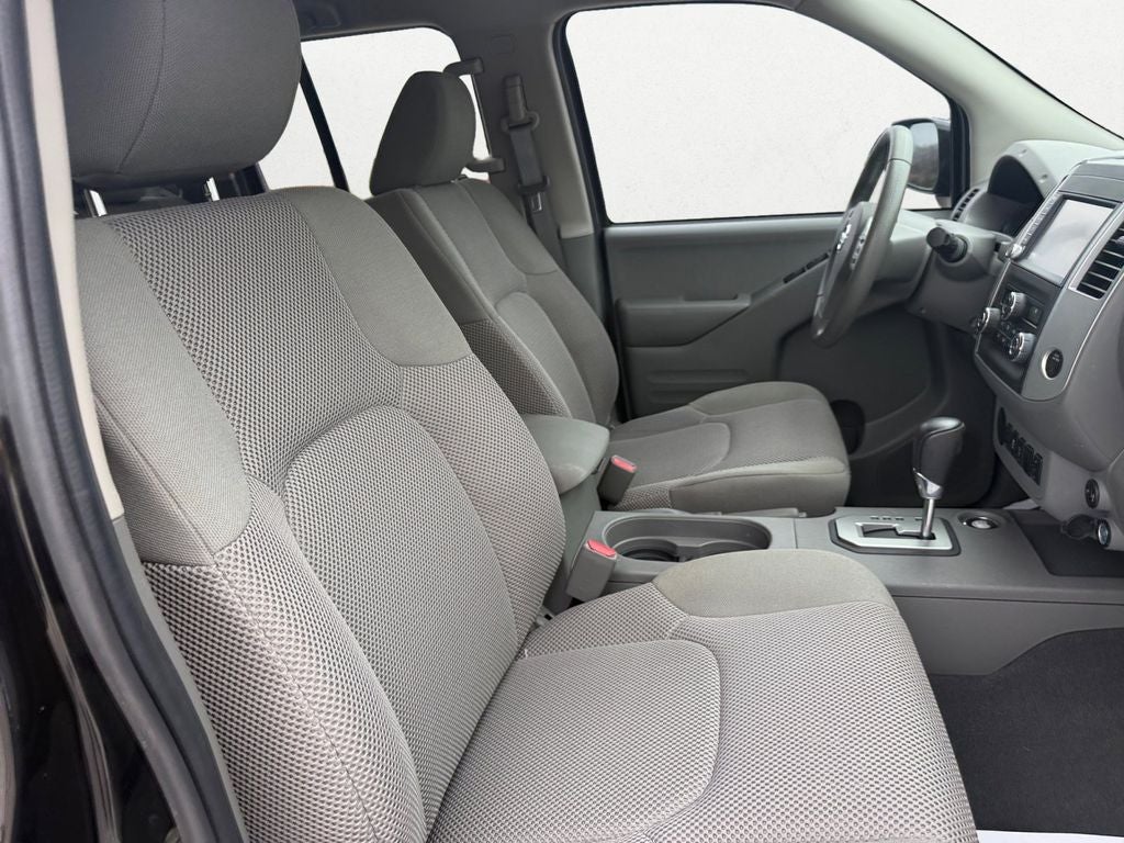 2020 Nissan Frontier SV