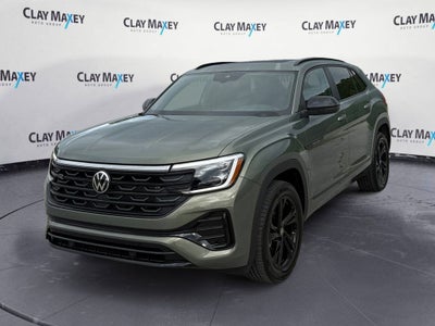 2026 Volkswagen Atlas Cross Sport 2.0T SEL R-Line Black