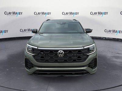 2026 Volkswagen Atlas Cross Sport 2.0T SEL R-Line Black