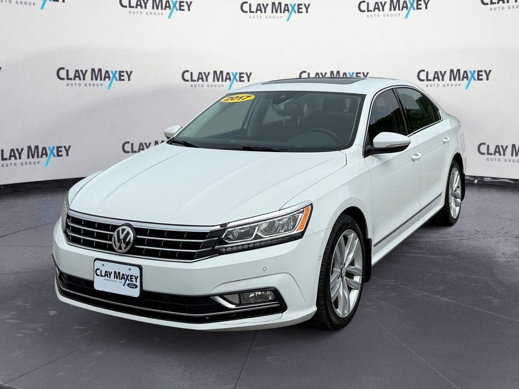 2017 Volkswagen Passat 1.8T SEL Premium Auto's photo