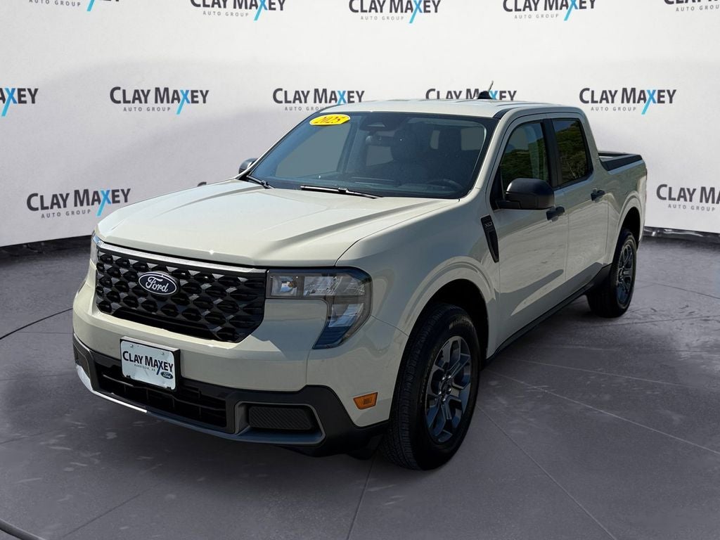 2025 Ford Maverick XLT AWD's photo