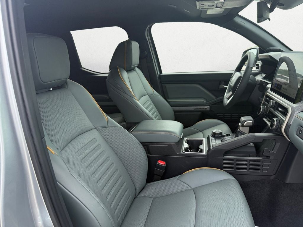 2025 Toyota Tacoma Hybrid Trailhunter