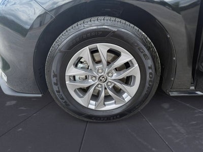 2024 Toyota Sienna XLE 8 Passenger