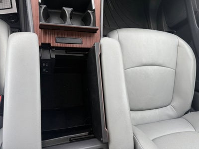 2024 Toyota Sienna XLE 8 Passenger