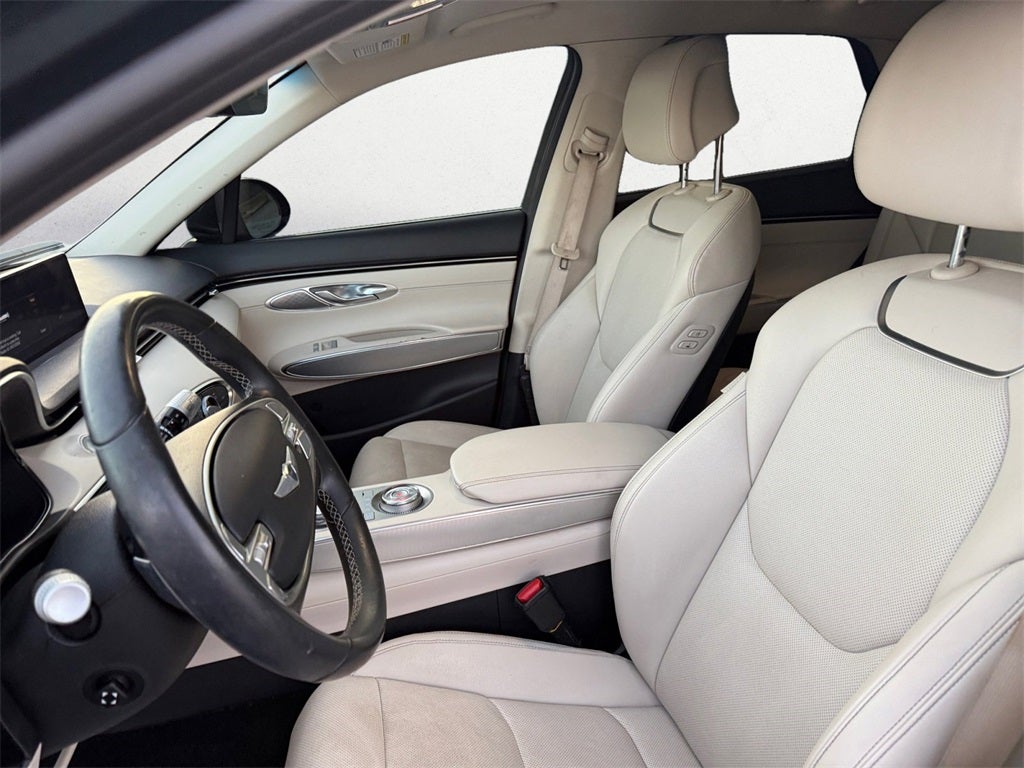 2022 Genesis GV70 2.5T